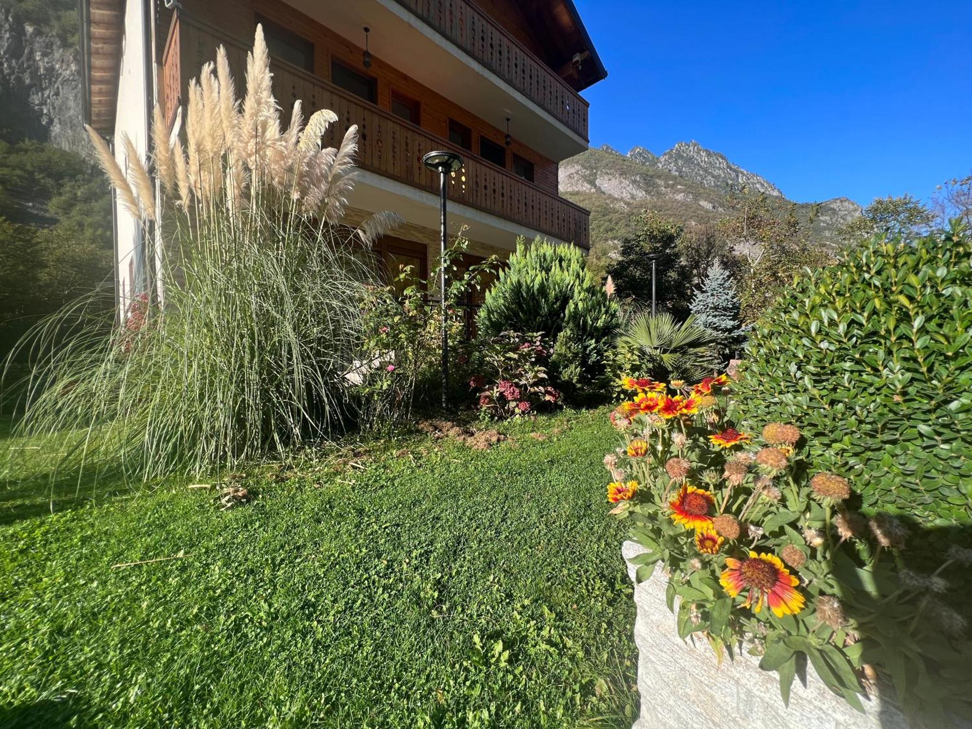 Vila Alexander B&B Valbone Exterior photo